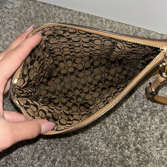 Coach wallet - Picture 2 of 3